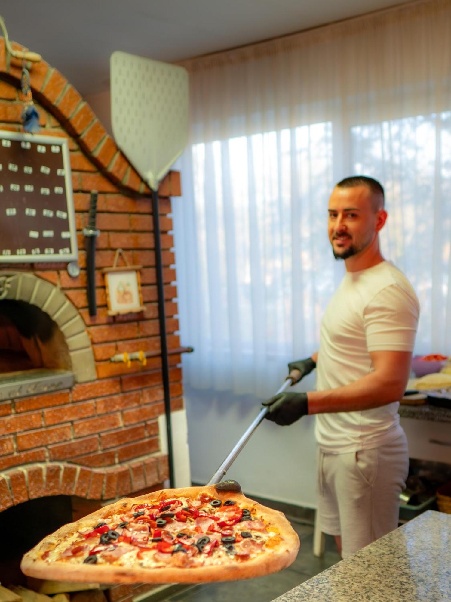 Pizza&pasta *